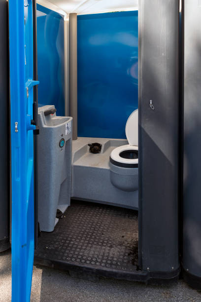 Best Local porta potty services  in Louise, TX