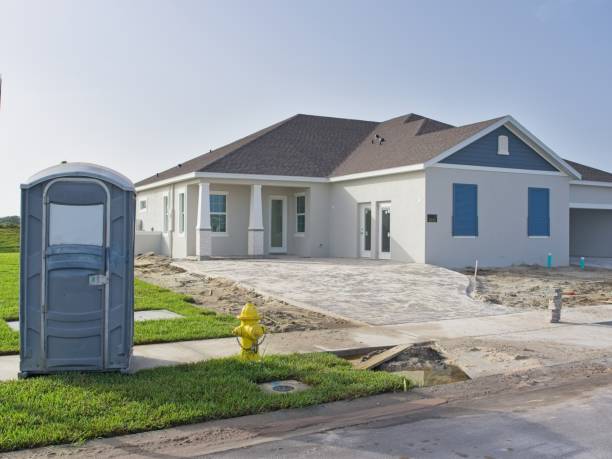 Best Luxury portable toilet rental  in Louise, TX